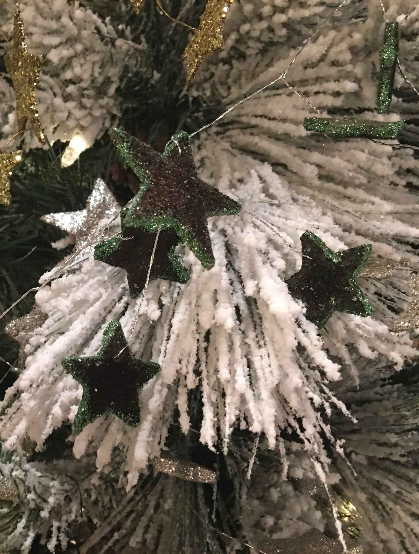 Green Velvet Star Garland
