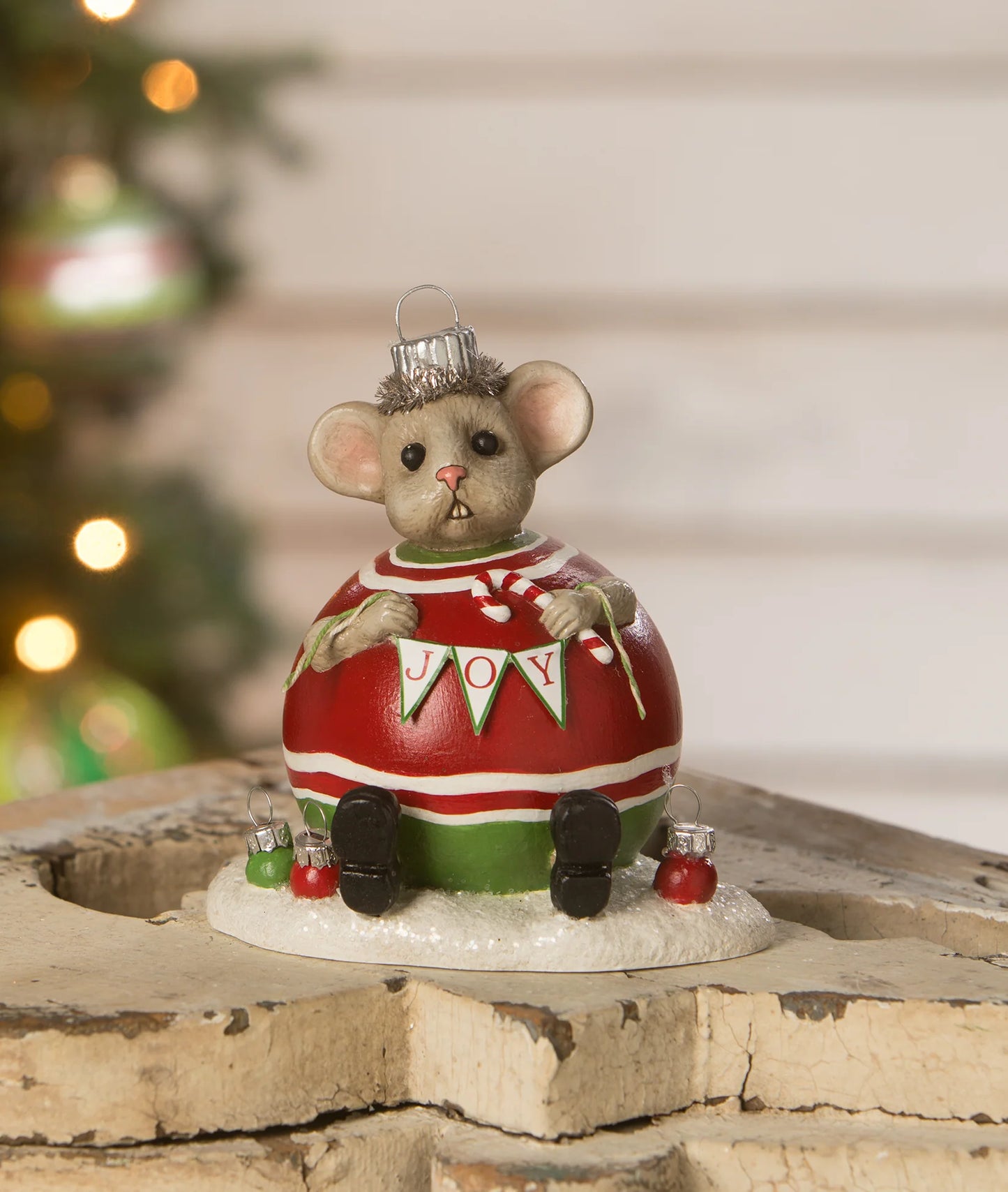 Nibbles Mouse in Ornament
