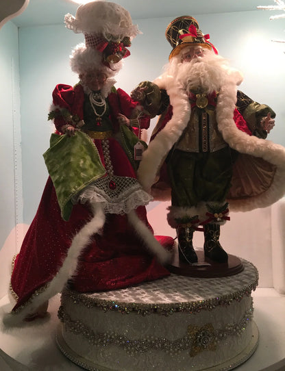 Mrs. Claus Cooking -  Mark Roberts