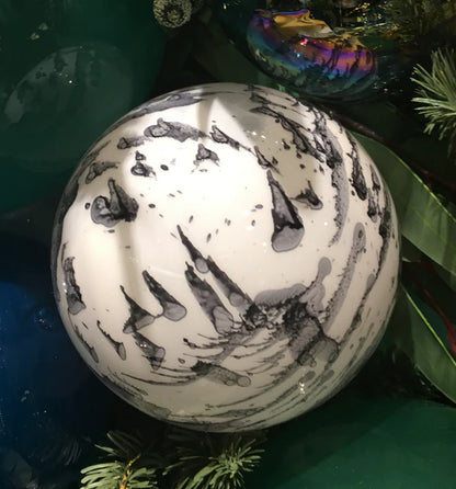 Jim Marvin White & Grey Marble Glass Ball Ornaments